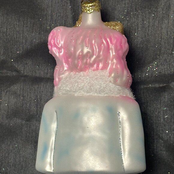 Blinged out pink Poodle ornament - Picture 2 of 3